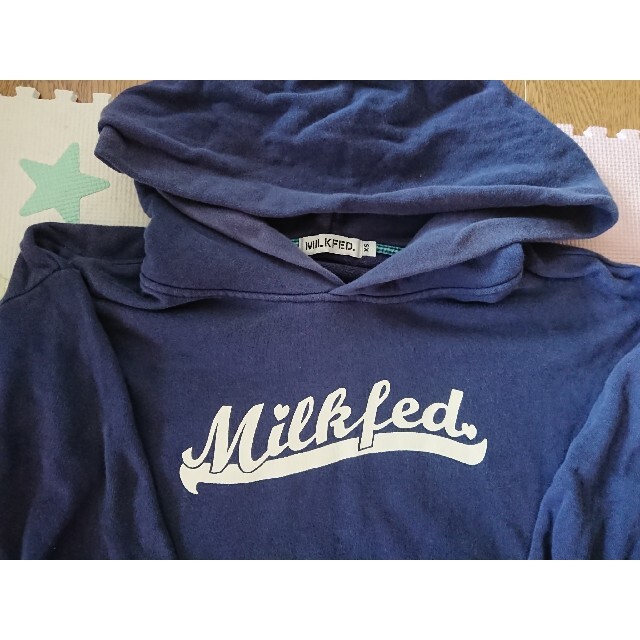 MILKFED.(ミルクフェド)のミルクフェド ポケット付き パーカー 紺 ＸS レディースのトップス(パーカー)の商品写真