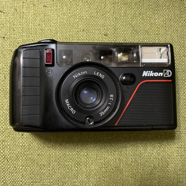 スマホ/家電/カメラNikon コンパクトカメラ　AD3 フィルム　ニコンミニ