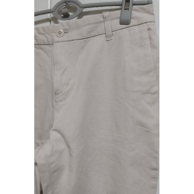 MUJI (無印良品)(ムジルシリョウヒン)の無印良品 チノパン Lサイズ 両裾部分少し汚れあり レディースのパンツ(カジュアルパンツ)の商品写真