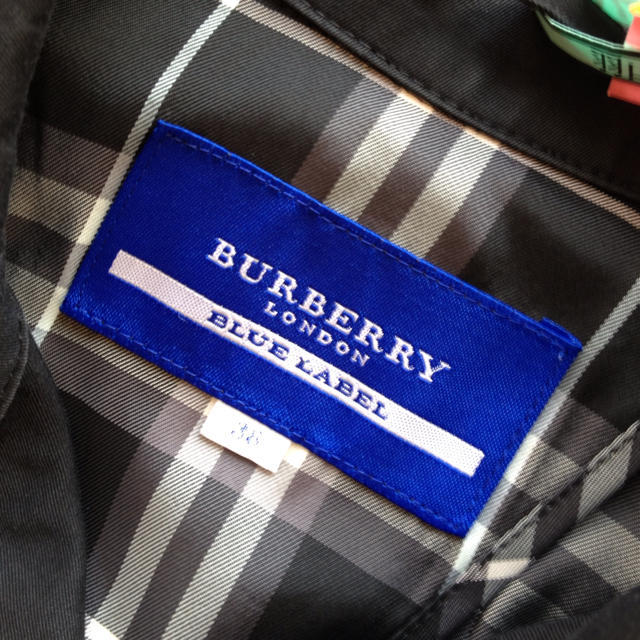 BURBERRY(バーバリー)のブルーレーベル☆ショートトレンチ レディースのジャケット/アウター(トレンチコート)の商品写真