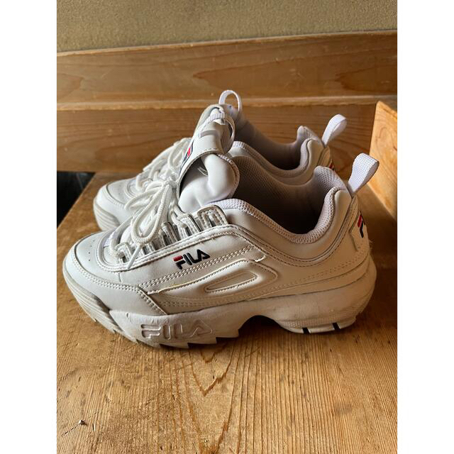 FILA - FILA ダッドスニーカー(箱・変え紐未開封付き)の通販 by FILA - FILA ダッドスニーカー(箱・変え紐未開封付き)の通販 by