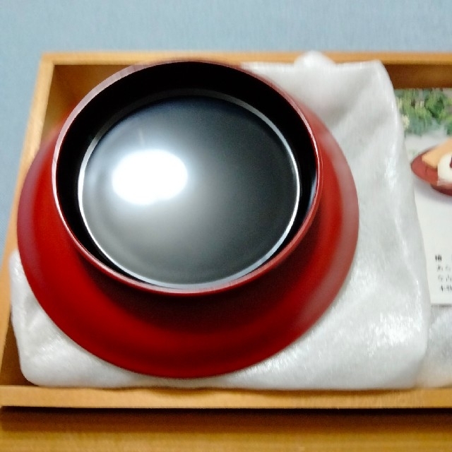 漆器 うるし塗り 椿皿 5枚セット 箱入り未使用品の通販 by 漆器 うるし塗り 椿皿 5枚セット 箱入り未使用品の通販 by