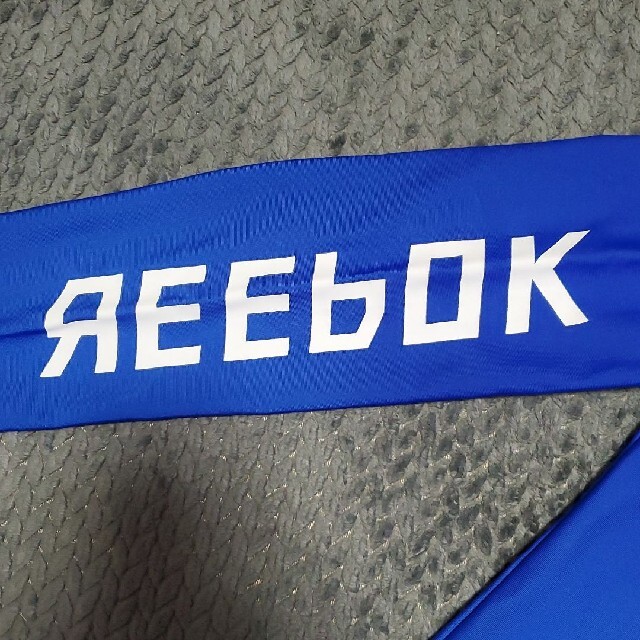 Reebok(リーボック)のリーボックラッシュガード160cm キッズ/ベビー/マタニティのキッズ服男の子用(90cm~)(水着)の商品写真