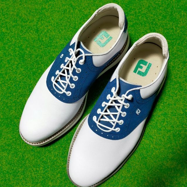 FootJoy(フットジョイ)の新品未使用　 FootJoy Traditionsフットジョイ トラディションズ スポーツ/アウトドアのゴルフ(シューズ)の商品写真