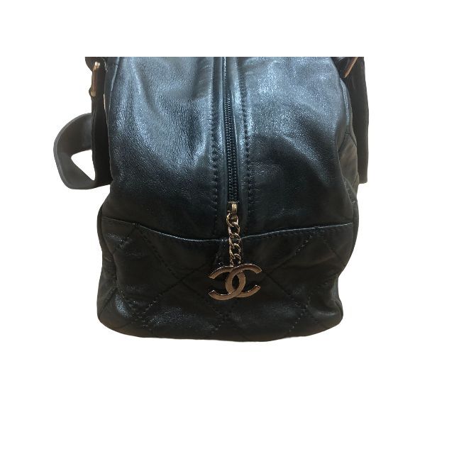 CHANEL(シャネル)の美品　シャネル　マトラッセ　ラムスキン　ハンドバッグ　ブラック系 レディースのバッグ(ボストンバッグ)の商品写真