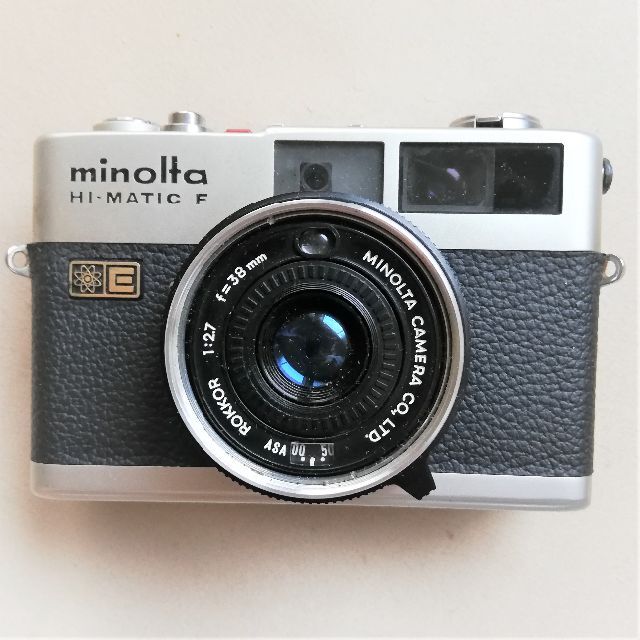 KONICA MINOLTA(コニカミノルタ)のアナログカメラ　カメラ　写真　ジャンク スマホ/家電/カメラのカメラ(フィルムカメラ)の商品写真