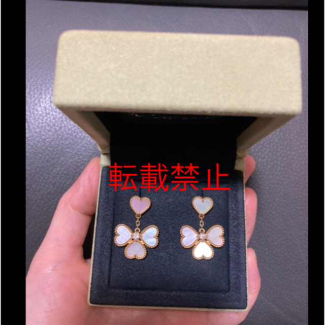 Van Cleef & Arpels(ヴァンクリーフアンドアーペル)のあやや様専用★レア★美品♡ヴァンクリーフアンドアーペル　エフイヤージュ　ピアス レディースのアクセサリー(ピアス)の商品写真