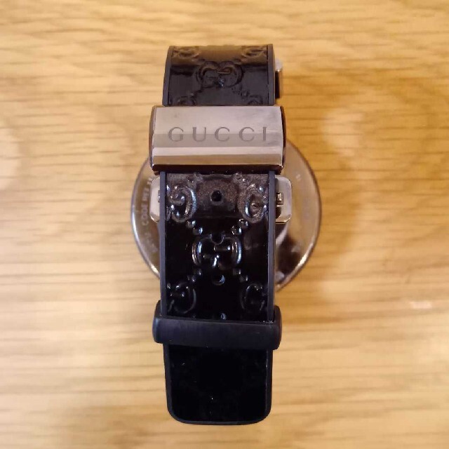 Gucci(グッチ)の【美品】I GUCCI グラミーミュージアムリミテッド　メンズ　クォーツ メンズの時計(腕時計(デジタル))の商品写真
