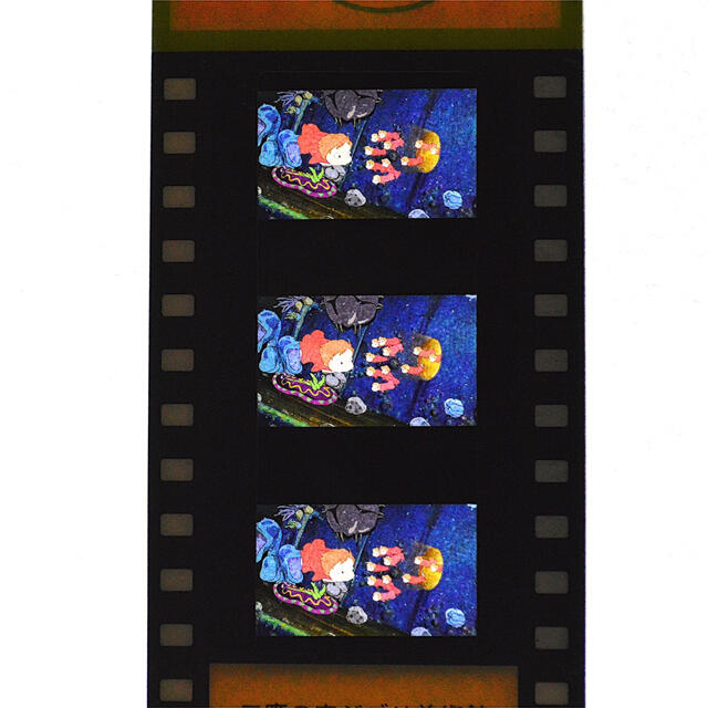 ジブリ(ジブリ)の三鷹の森ジブリ美術館 フィルム型 入場券 崖の上のポニョ 脱走 2 姉妹付き チケットの施設利用券(美術館/博物館)の商品写真