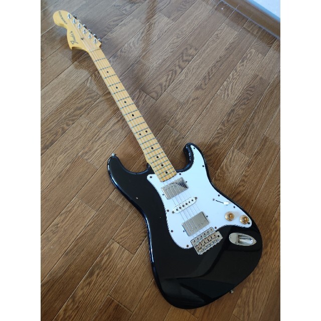 Fender japan フェンダージャパン　ST68RH　ストラトキャスター