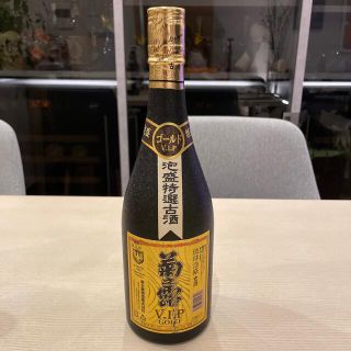 琉球泡盛 古酒 菊之露 V.I.P GOLD 30% 720ml (その他)