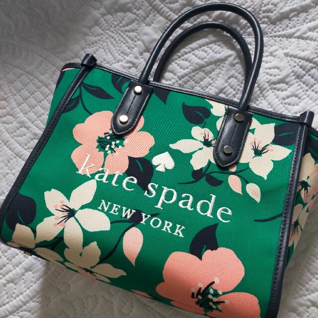 新作高評価 kate spade new york - 新品未使用 ケイトスペード