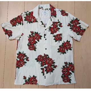 クライミー(CRIMIE)のM 新品 THE CRIMIE アロハシャツ 半袖シャツ ホワイト 薔薇柄(シャツ)