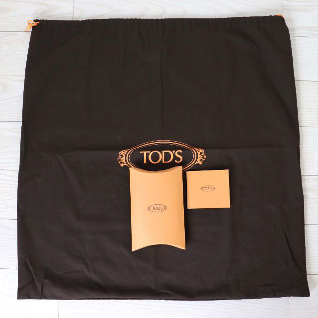 TOD'S(トッズ)の専用出品です。⭐︎美品 TOD'S トッズ ALH SHOPPING レザー  レディースのバッグ(トートバッグ)の商品写真