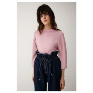 マウジー(moussy)の★ MOUSSY ★ 裾スリット入 ボ－トネック  ニット / ピンク    (ニット/セーター)