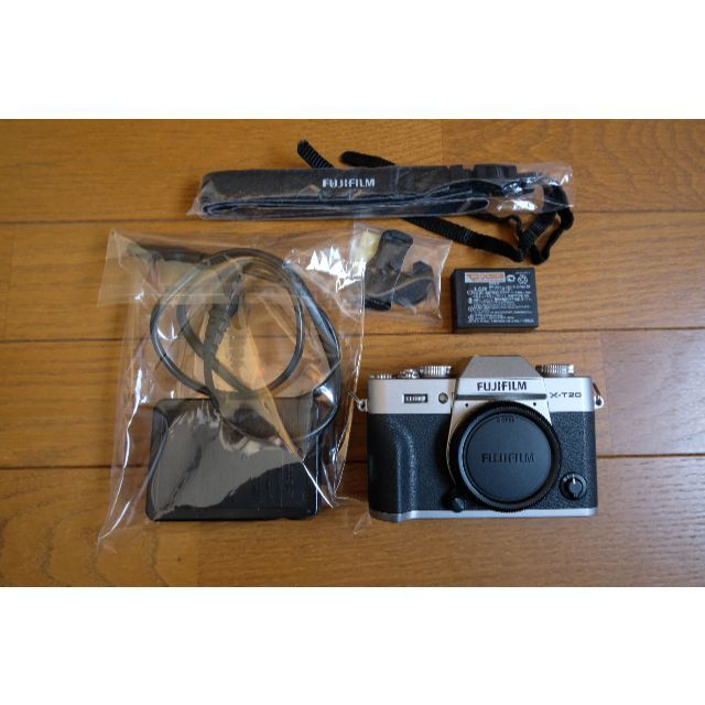 ★富士フィルム Fujifilm X-T20★美品、訳あり スマホ/家電/カメラのカメラ(ミラーレス一眼)の商品写真