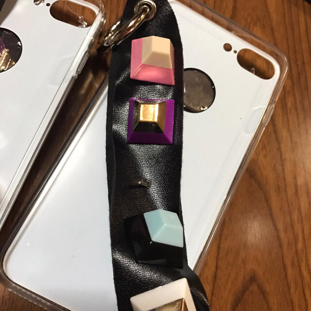 新品✳︎ iPhone7plus アイフォンケース fendi ノーブランド スマホ/家電/カメラのスマホアクセサリー(iPhoneケース)の商品写真