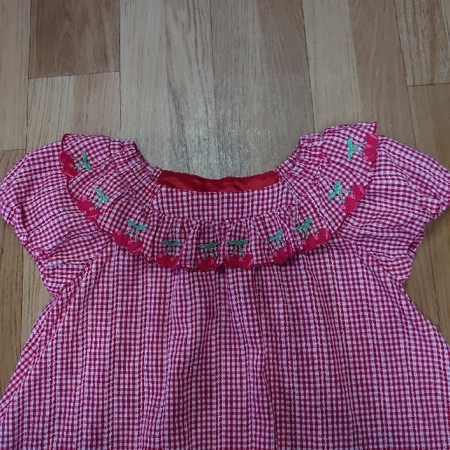 mezzo piano(メゾピアノ)のmezzo piano チェリーブラウス 140 キッズ/ベビー/マタニティのキッズ服女の子用(90cm~)(ブラウス)の商品写真