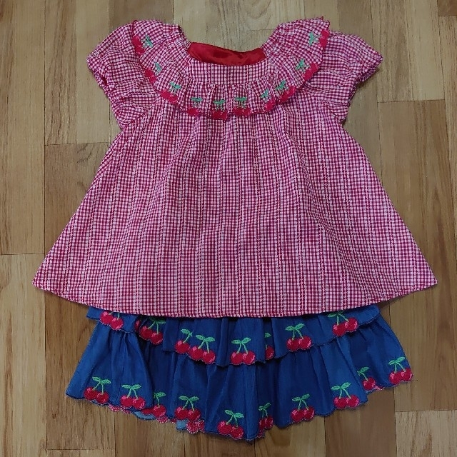 mezzo piano(メゾピアノ)のmezzo piano チェリーキュロット 140 キッズ/ベビー/マタニティのキッズ服女の子用(90cm~)(スカート)の商品写真