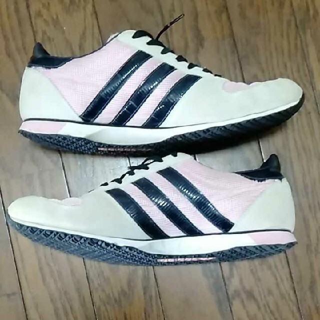 adidas(アディダス)のアディダススニーカー　アディスター　ピンク　28.0 メンズの靴/シューズ(スニーカー)の商品写真