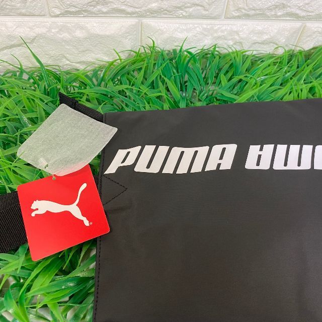 PUMA(プーマ)のPUMA オリジナル プーマ トートバッグ　ファスナー有り　黒色 レディースのバッグ(トートバッグ)の商品写真