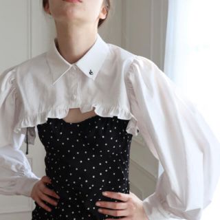 エピヌ(épine)のarm volume frill cropped blouse é cotton(シャツ/ブラウス(長袖/七分))