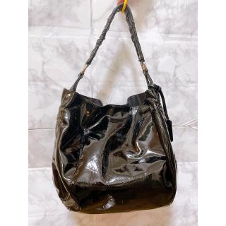 フルラ(Furla)の早い者勝ち！新品！美品！FURLAエナメルトートバッグ ハンドバッグ(トートバッグ)