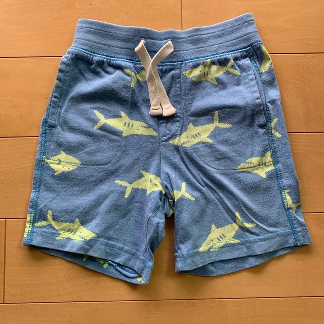 GAP(ギャップ)のGAPショートパンツ90cm キッズ/ベビー/マタニティのキッズ服男の子用(90cm~)(パンツ/スパッツ)の商品写真