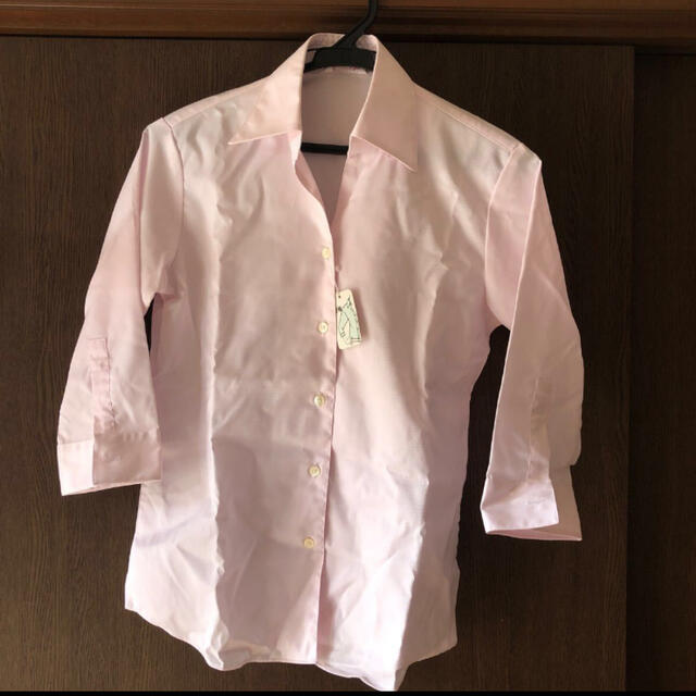 新品未着用　七分袖ブラウス　ペールピンク レディースのトップス(シャツ/ブラウス(長袖/七分))の商品写真