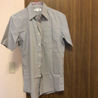 ユニクロ(UNIQLO)のユニクロ　半袖カッターシャツ　(シャツ)