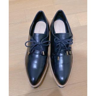 ザラ(ZARA)のZARA ザラ 革靴　37  23.5cm(ローファー/革靴)