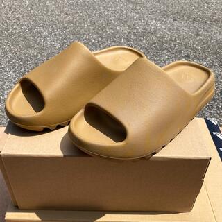 アディダス(adidas)のadidas YEEZY Slide Ochre (サンダル)