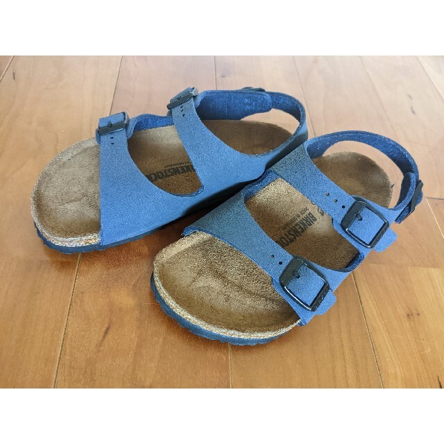 BIRKENSTOCK(ビルケンシュトック)のほぼ未使用　ビルケンシュトック　サンダル　キッズ　19cm キッズ/ベビー/マタニティのキッズ靴/シューズ(15cm~)(サンダル)の商品写真