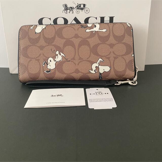 シルバー】 COACH coach コーチ 長財布 スヌーピー シグネチャー ストラップ付き の通販 by snoopy |コーチならラクマ リントの COACH コーチ長財布 スヌーピーSNOOPY シグネチャー