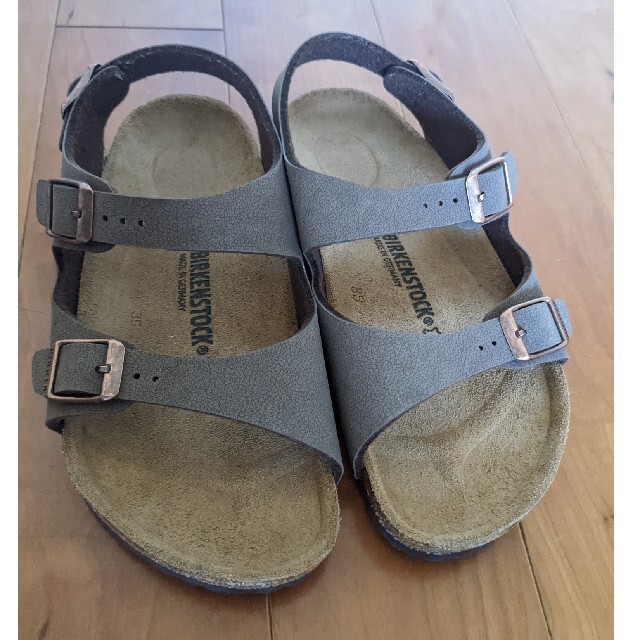 BIRKENSTOCK(ビルケンシュトック)のほぼ未使用　ビルケンシュトック　サンダル　キッズ　ジュニア　21cm キッズ/ベビー/マタニティのキッズ靴/シューズ(15cm~)(サンダル)の商品写真