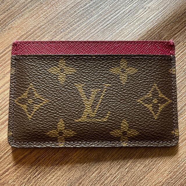 LOUIS VUITTON(ルイヴィトン)のルイヴィトン　カードケース　ショッパー付き❣️ レディースのファッション小物(名刺入れ/定期入れ)の商品写真