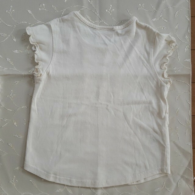 LAURA ASHLEY(ローラアシュレイ)の子供服  2枚 キッズ/ベビー/マタニティのキッズ服女の子用(90cm~)(Tシャツ/カットソー)の商品写真