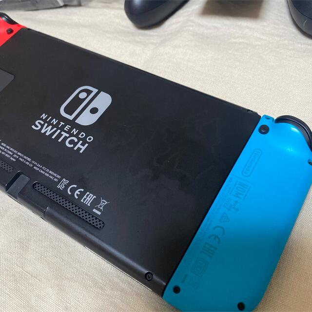 Nintendo Switch 本体