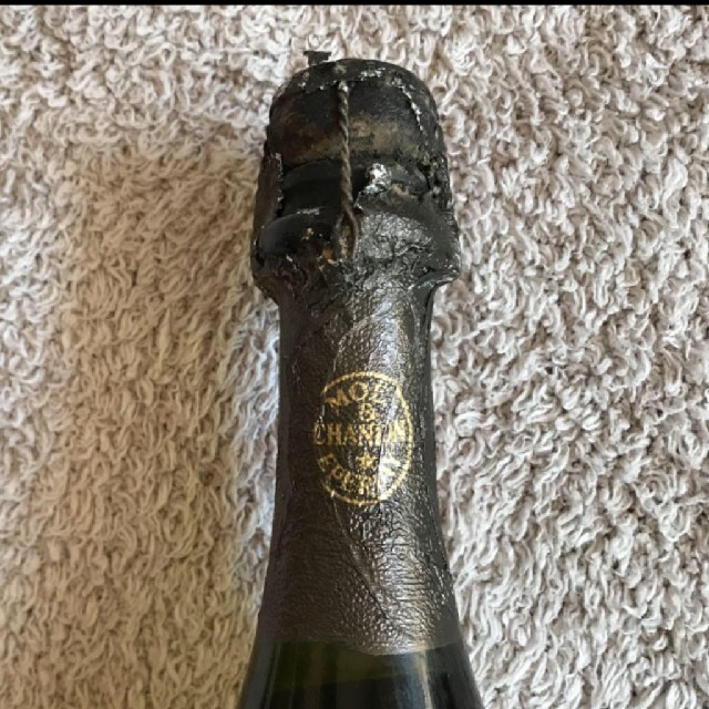 Dom Pérignon - ドン・ペリニヨン 【未開栓】ビンテージ1980の Dom Pérignon - ドン・ペリニヨン 【未開栓】ビンテージ1980の