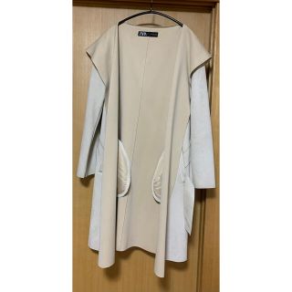 ザラ(ZARA)のZARA  薄いスエード　フェイクコート　Mサイズ(スプリングコート)