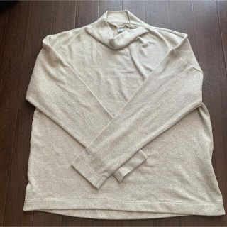 ユニクロ(UNIQLO)のロンT タートルネック(Tシャツ(長袖/七分))