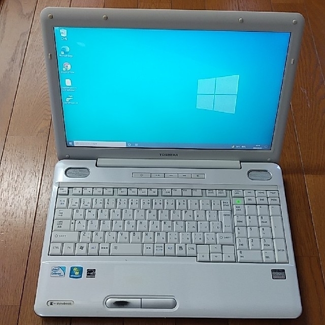 東芝dynabook EX/35LWHKS 。週末のみ値下げ。