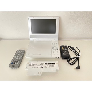 トウシバ(東芝)の東芝ポータブルDVDプレーヤー SD-P71S(DVDプレーヤー)