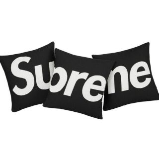 シュプリーム(Supreme)の新品国内正規品　Supreme Jules Pansu Pillows(クッション)