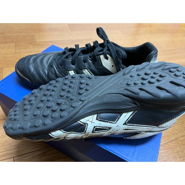 asics(アシックス)のDSライト 2 asics サッカートレーニングシューズ  25.5cm スポーツ/アウトドアのサッカー/フットサル(シューズ)の商品写真