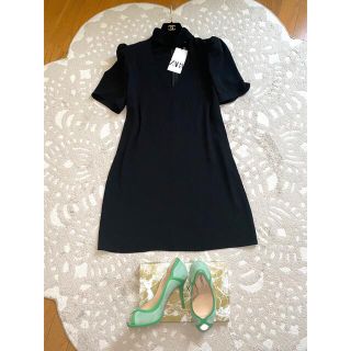 ザラ(ZARA)の未使用タグ付き❤️ZARAザラ👗チョーカーデザイン半袖ワンピース(ミニワンピース)