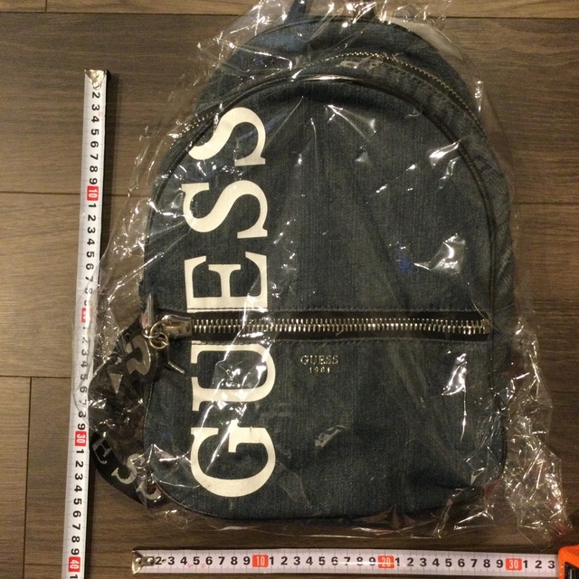 GUESS(ゲス)のguess リュック レディースのバッグ(リュック/バックパック)の商品写真