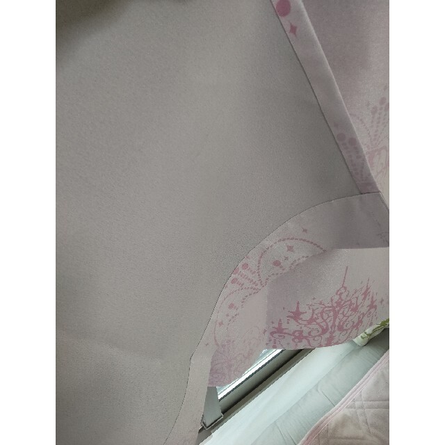 【お値下しました】遮光 カーテン 1枚 ピンク 丈150cm 幅100cm インテリア/住まい/日用品のカーテン/ブラインド(カーテン)の商品写真