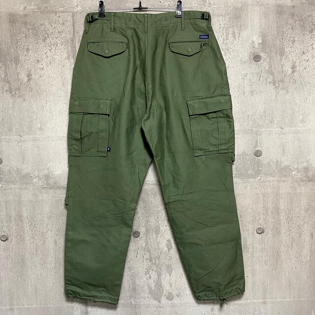 DESCENDANT(ディセンダント)のDESCENDANT 20ss D-65M SATIN TROUSERS メンズのパンツ(ワークパンツ/カーゴパンツ)の商品写真