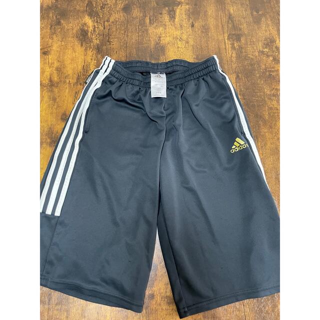 adidas(アディダス)の5月30日まで期間限定200円off！　セットアップ　adidas キッズ/ベビー/マタニティのキッズ服男の子用(90cm~)(その他)の商品写真